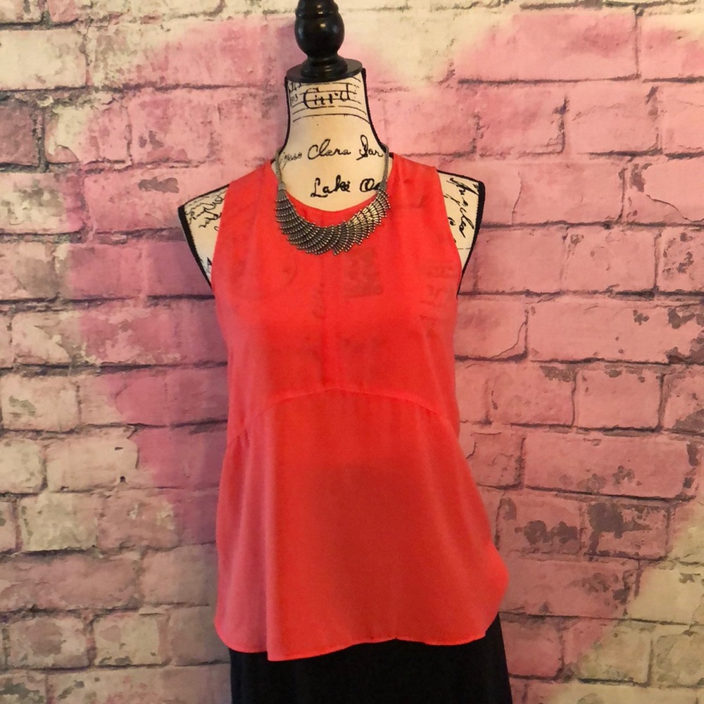 ☀️RACHEL Rachel Roy Coral High Low Top